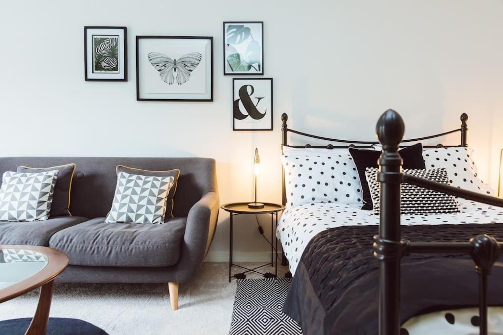 Cherry Tree Apartment