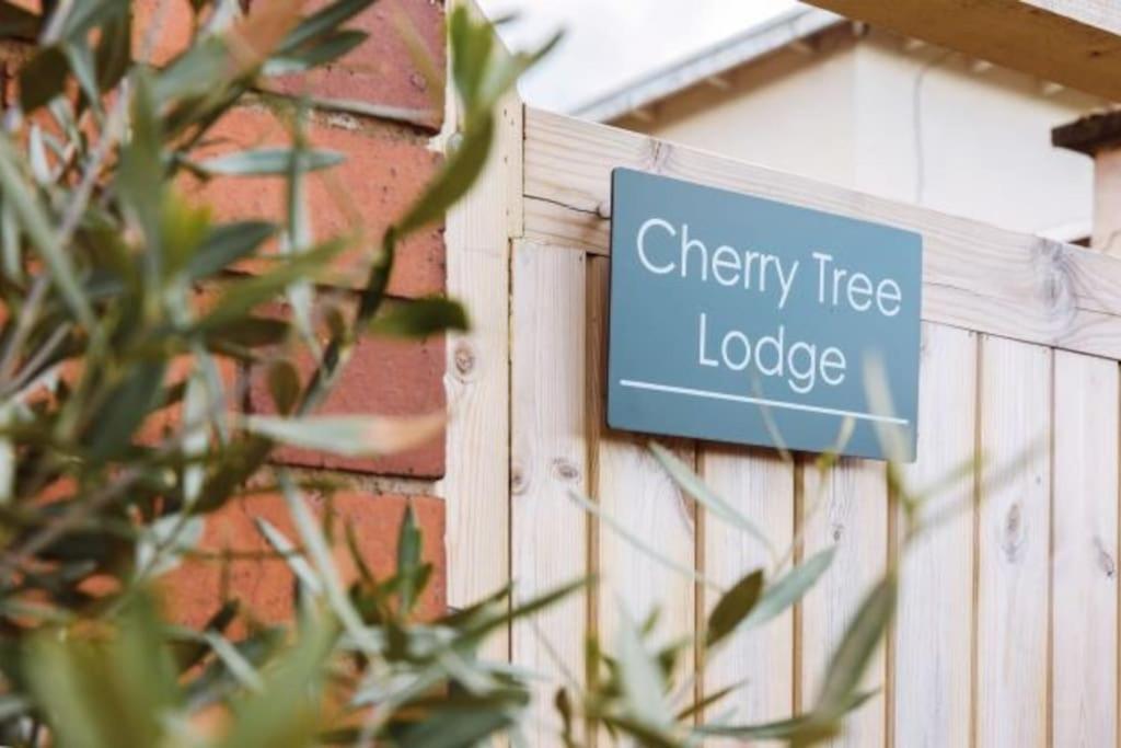 Apartment Cherry Tree Anstey
